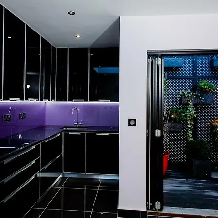 Grand Canal Dock Luxury Entire