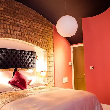 Grand Canal Dock Luxury Entire